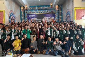 Mahasiswa KKN-T kelompok 9 Unira Malang Gelar Workshop literasi dan public Speaking di PP Al Ishlahiyah Singosari